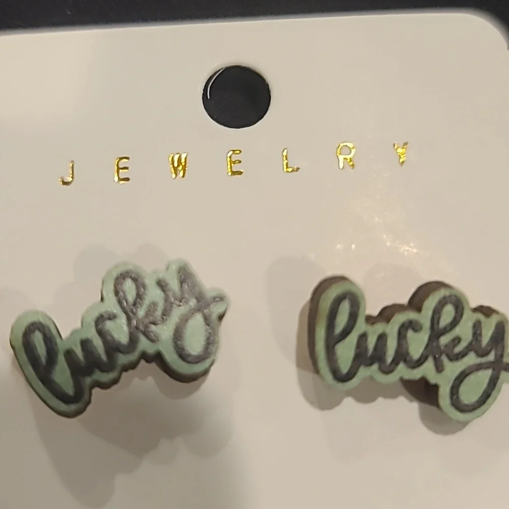 ❤️10/$13 New lucky earrings St Patricks Day